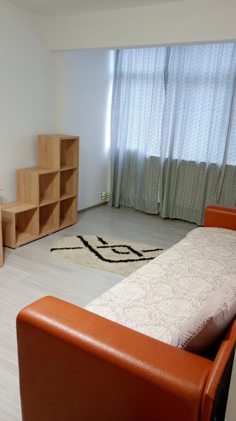 4 Rooms Apartment Тульча Екстер'єр фото